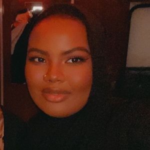 Meet your Posher, Faiza
